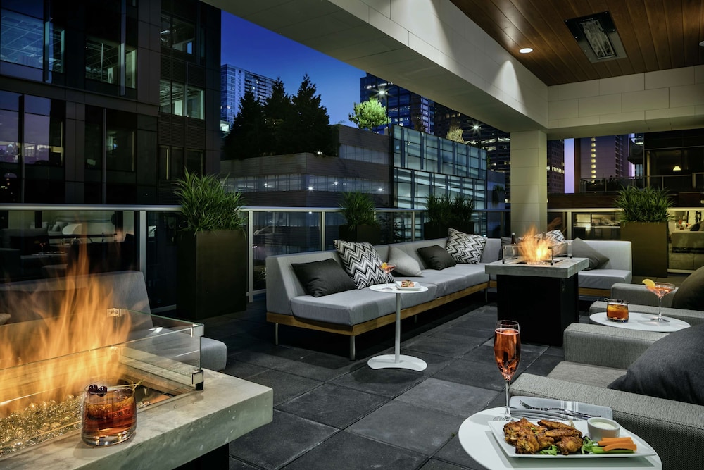 Hilton Garden Inn Seattle Bellevue Downtown WA - photo 49