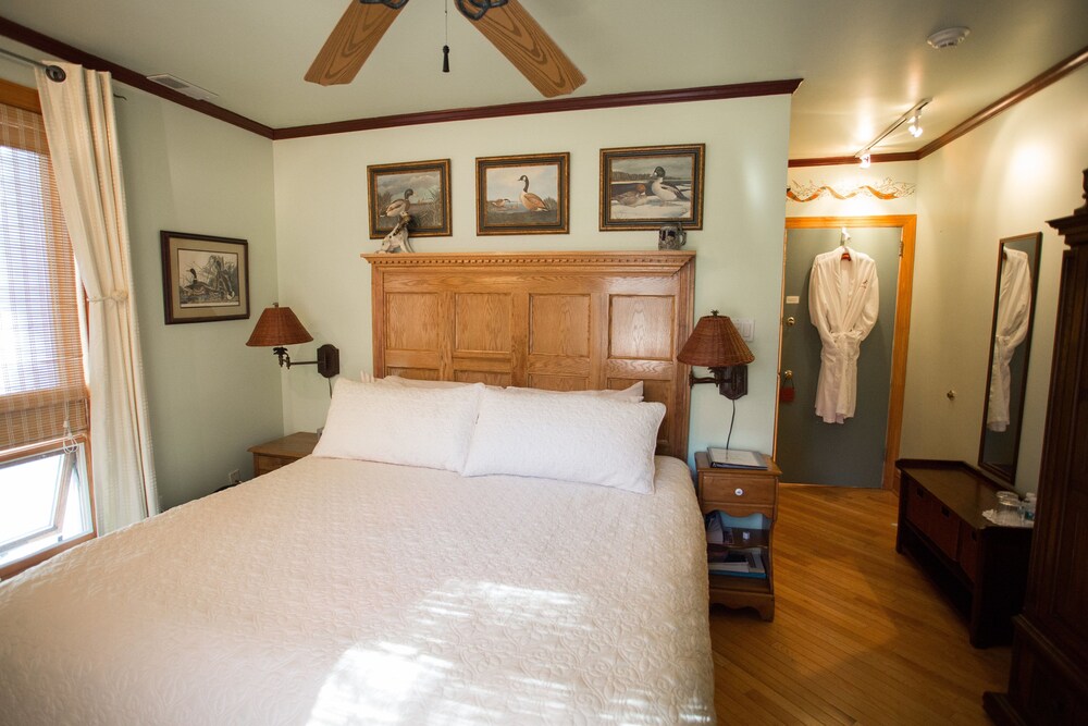 Haddonfield Inn - photo 4