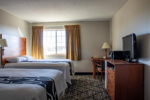 Belva Deer Inn - photo 6