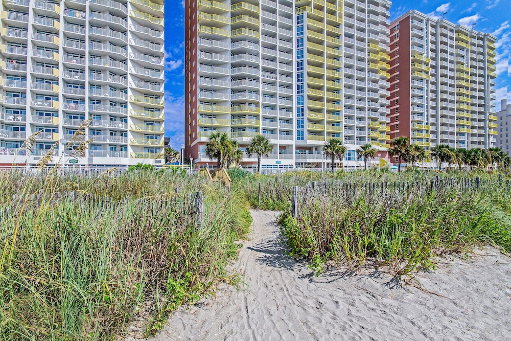 Bay Watch Resort & Conference Center - photo 108