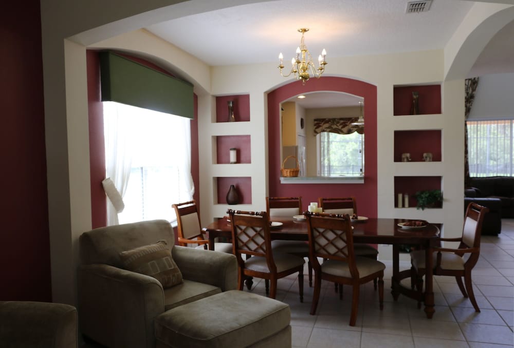 7BR 4.5BA Home in Emerald Island Resort by CV 2708 - photo 9