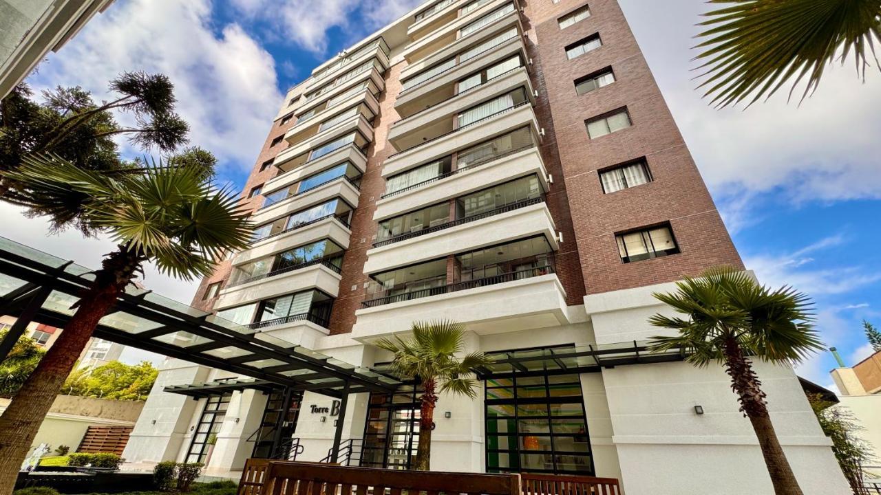 Fusion Mercês Apartamentos by Urooms — 4-Star Luxury Hotel in Curitiba, Brasil