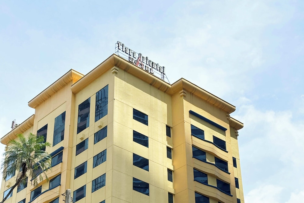 Tiara Oriental Hotel
