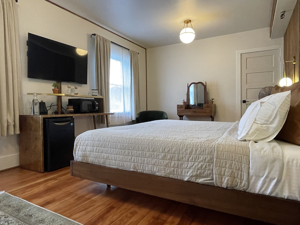Scotia Lodge - photo 10