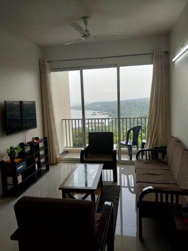 Coral BnB Premium 2 BHK Apartment 5 km from Dabolim Airport — 4-Star Luxury Hotel in Vasco Da Gama, India