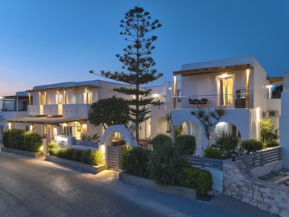 Mersina Rooms & Studios in Paros, Greece