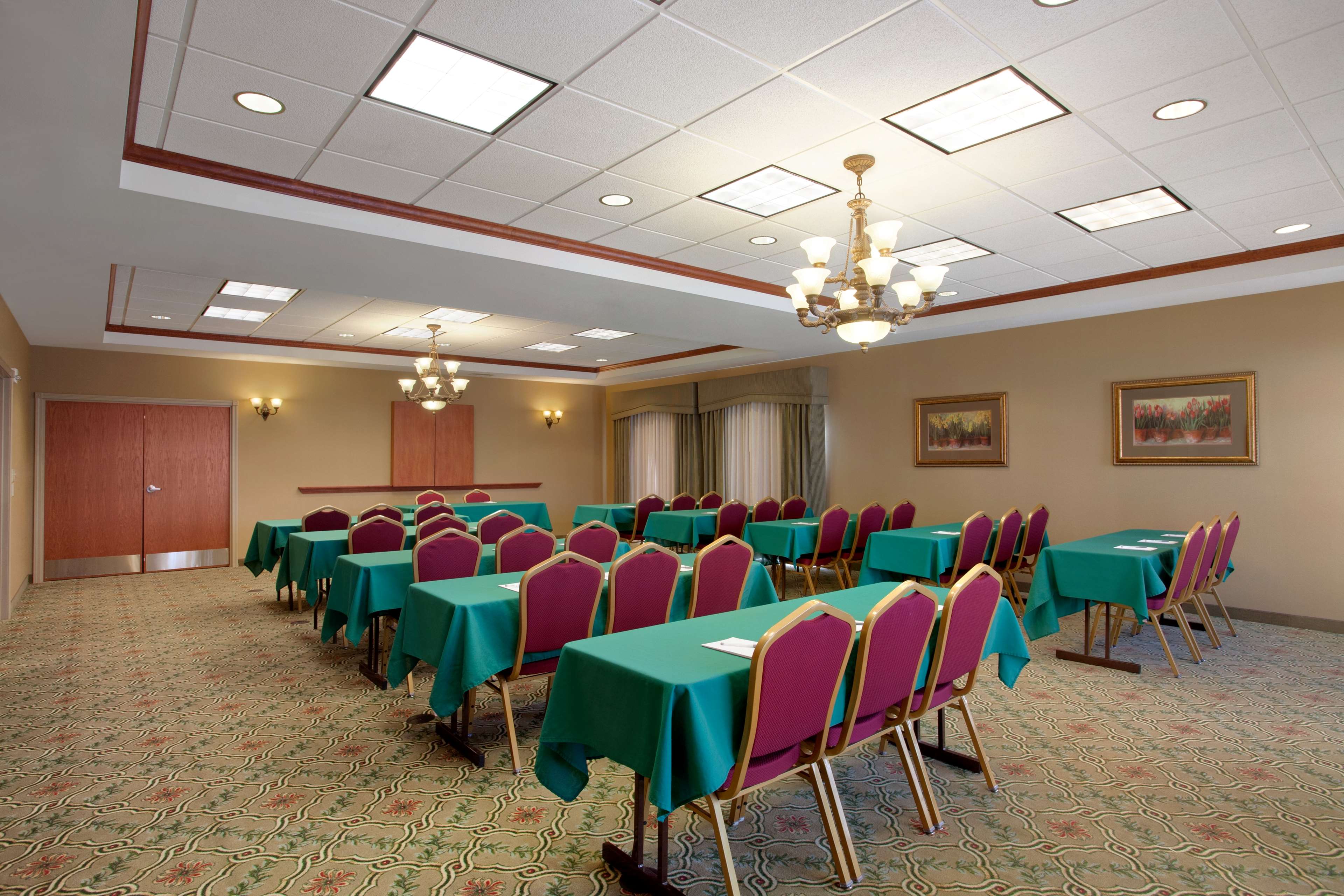 Hampton Inn Canon City - photo 11