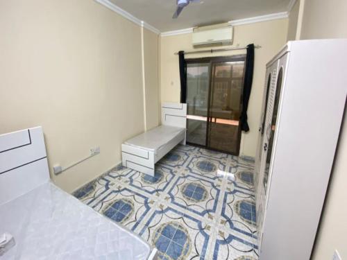 Female sharing room in city center in Al Ain City, United Arab Emirates