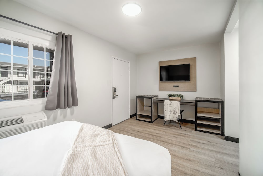 Erth Inn By Aga San Ysidro - photo 10