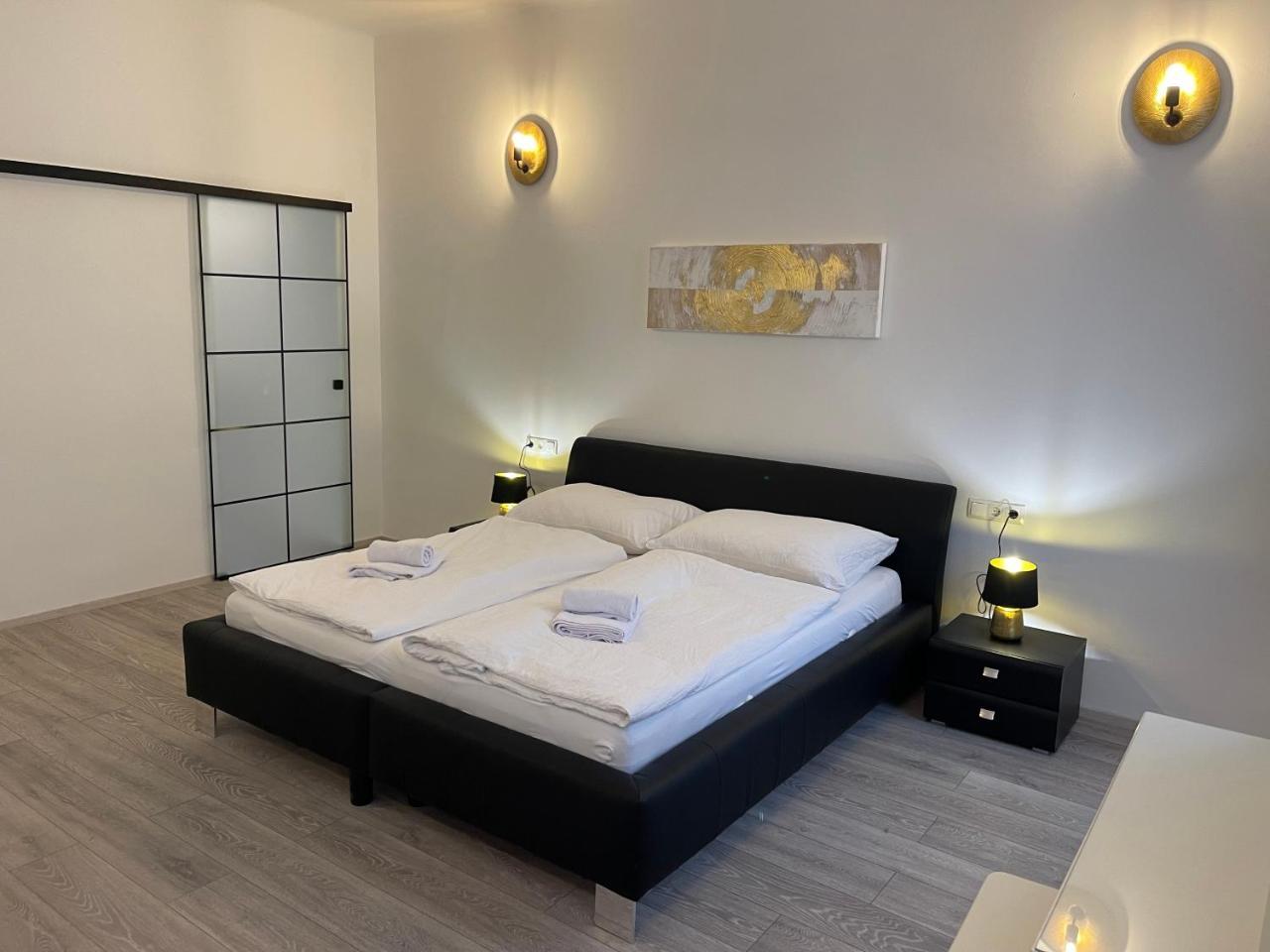 Fancy Apartment in the City Center — 4-Star Luxury Hotel in Vienna, Austria