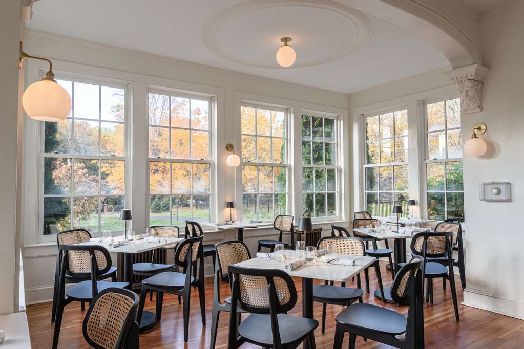 Hutton Brickyards Riverfront Hotel Venue - photo 16