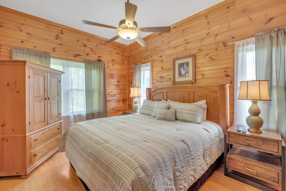 Heavenly Views Amazing Mountain Views 8 Bedroom Cabin by Heavenly Views Resort - photo 6