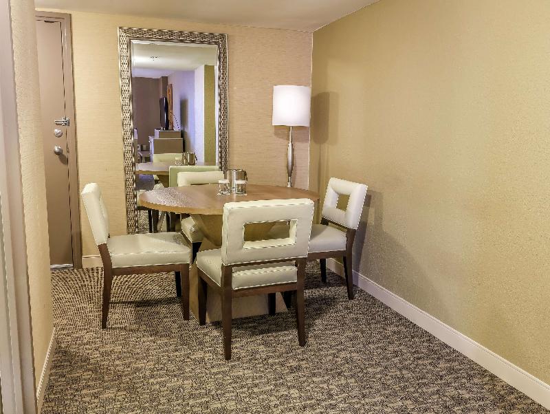 DoubleTree by Hilton Virginia Beach - photo 85