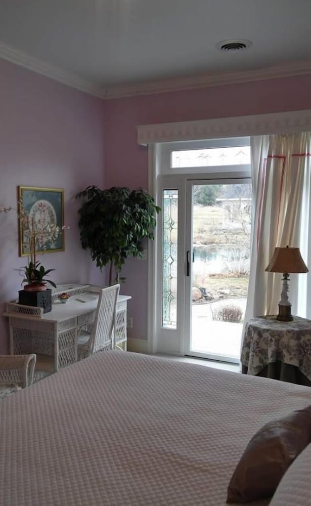 Inntiquity A Country Inn - photo 34