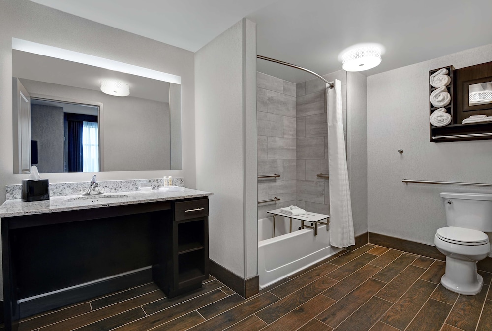 Homewood Suites by Hilton Edison Woodbridge - photo 22