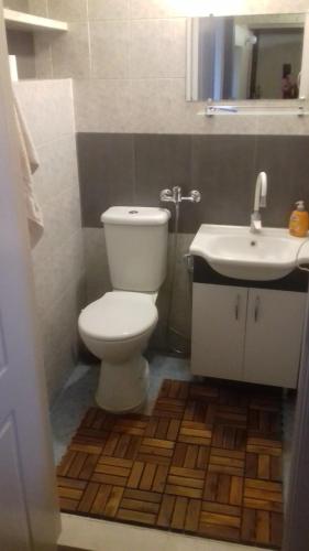 Apartment On Tabidze 3 5