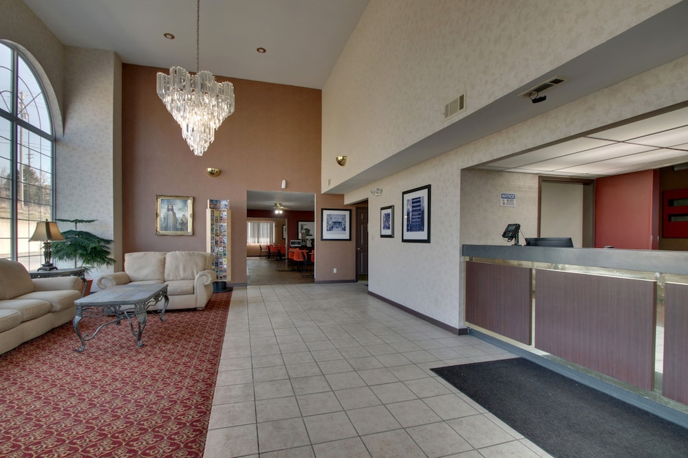 Angel Inn Central - photo 2