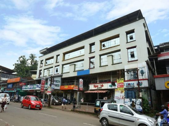Oyo 15560 Assent Inn — hotel in Kunnamangalam