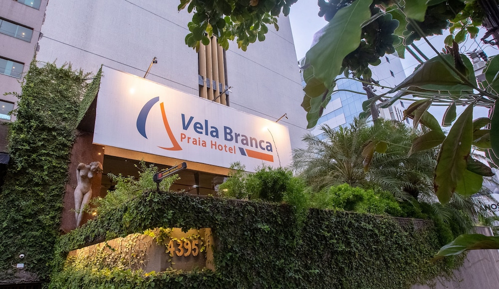Vela Branca Praia Hotel