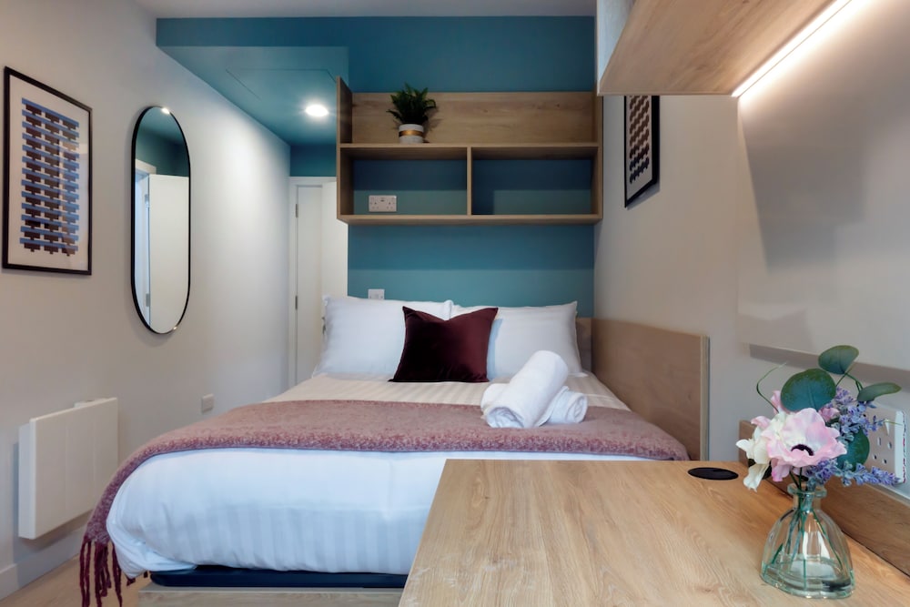 Queen Street Place