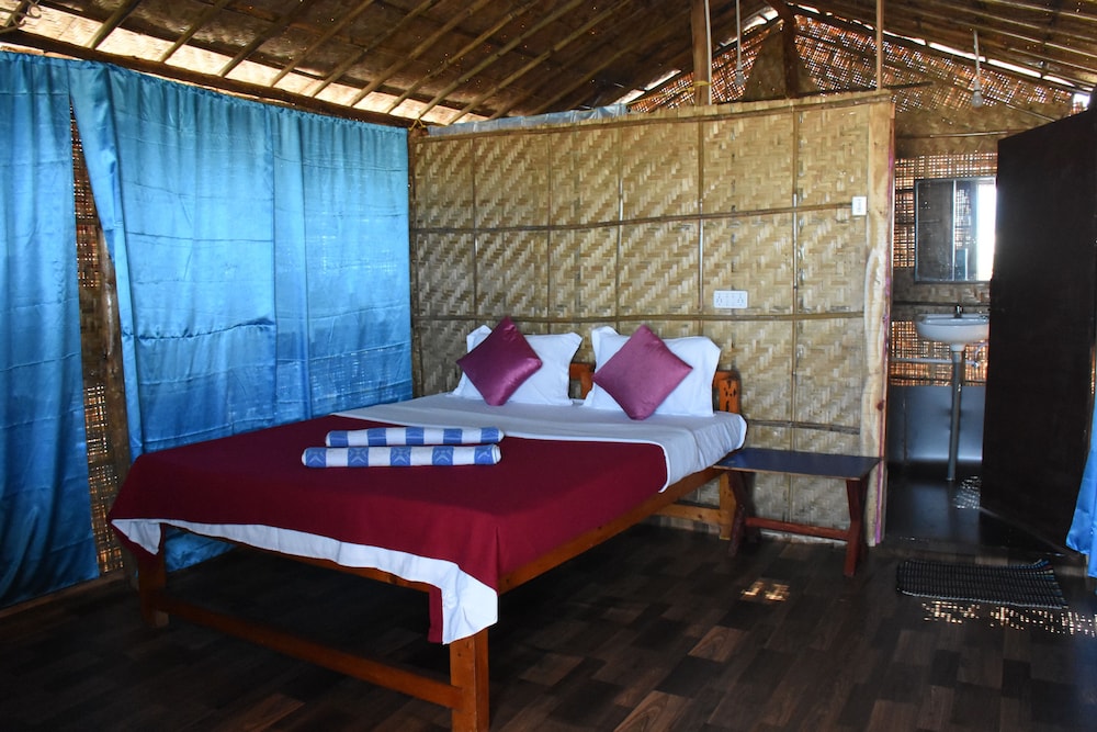 Molly's Nest - carbon neutral hotel in Mormugao
