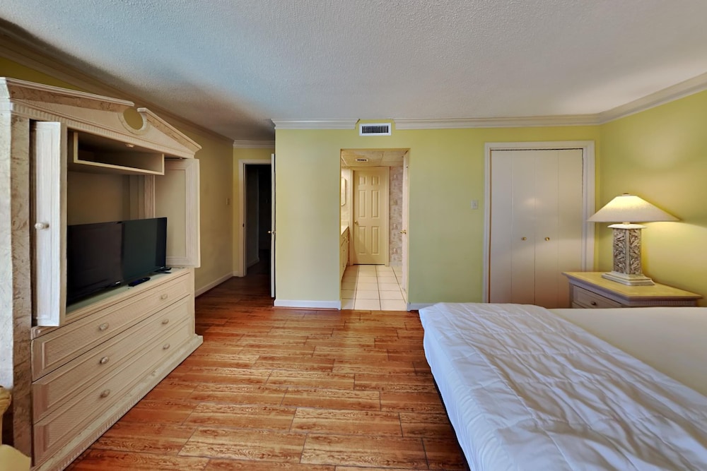 Edgewater Beach & Golf Resort VIII by Resort Collection - photo 29