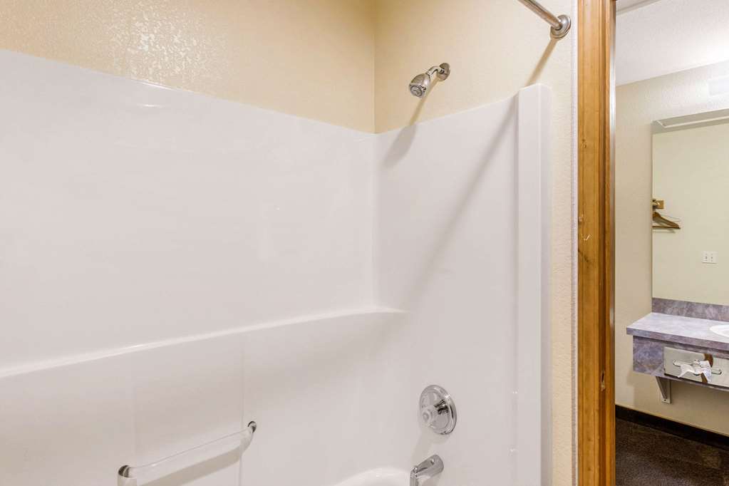 Rodeway Inn Coeur d'Alene - photo 10