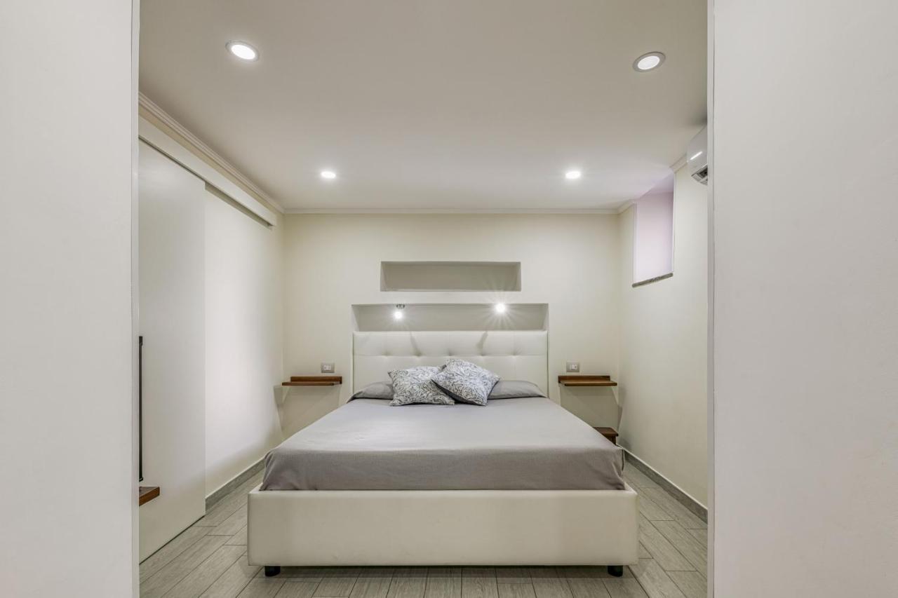 B&B Silver Sleep — 4-Star Luxury Hotel in Papasidero, Italy