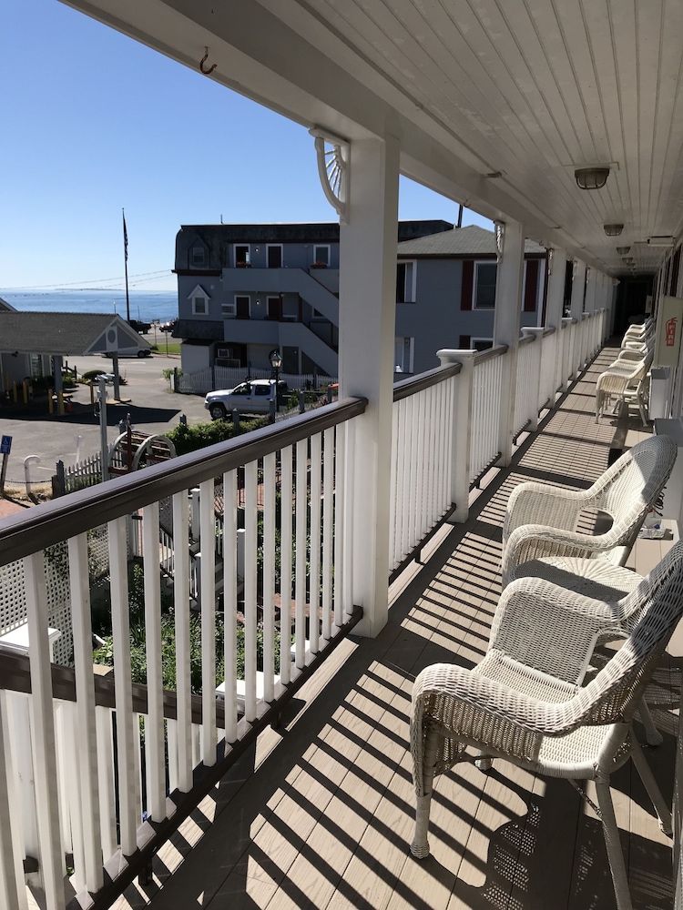 MV Surfside Hotel - photo 98