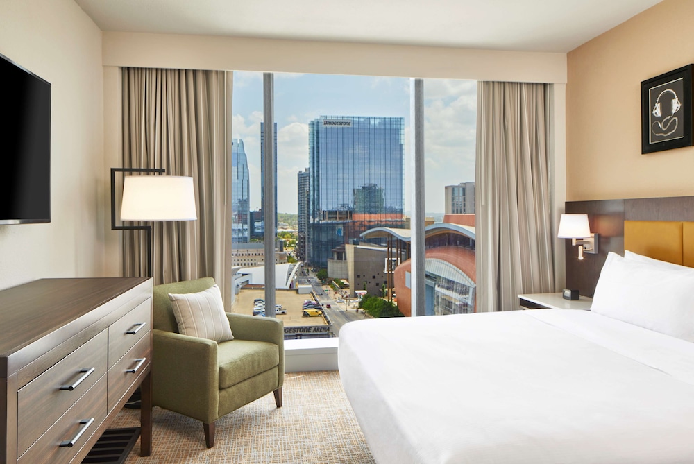 Embassy Suites by Hilton Nashville Downtown - photo 29