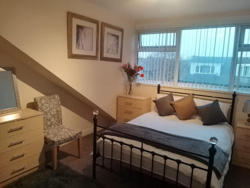 Female Only Room in Bradford, United Kingdom