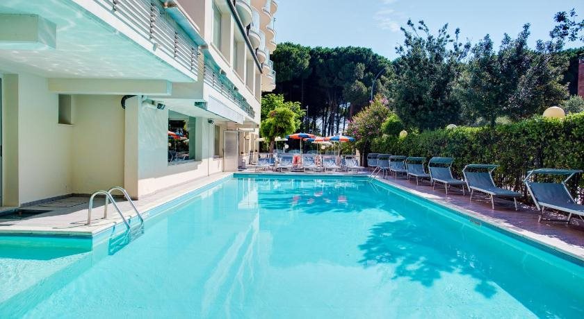 Hotel Everest — hotel in Cervia