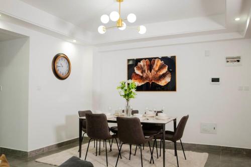 3BR Riverside Winchester
