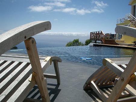 Summerplace Guesthouse — 4-Star Luxury Hotel in Calheta, Portugal