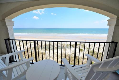 Oceanview Resort Hot tub North Topsail Beach — 4-Star Luxury Hotel in Sneads Ferry, United States