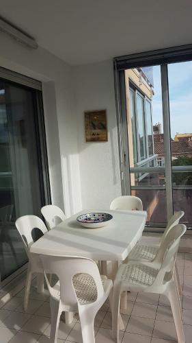 Bandol Centre Ville Port Et Plage in Bandol, France