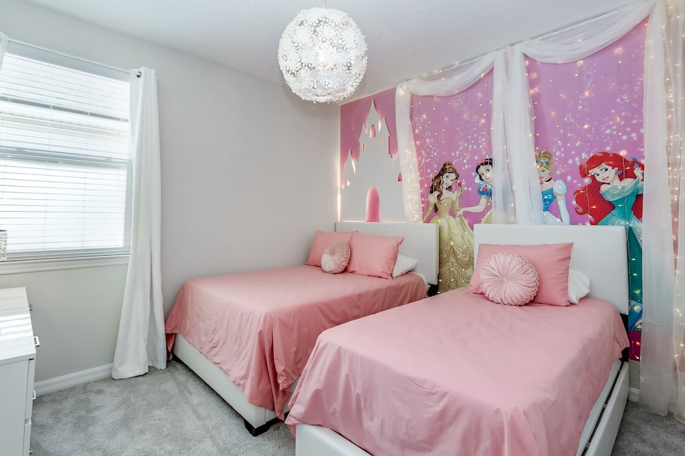 1834cvt New Solara 9 Bedroom 6 Bathroom Resort - photo 18