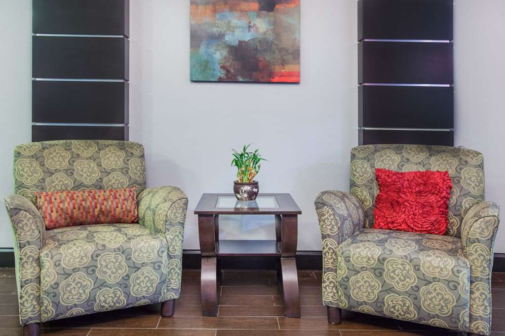 Super 8 by Wyndham Carthage TX - photo 6