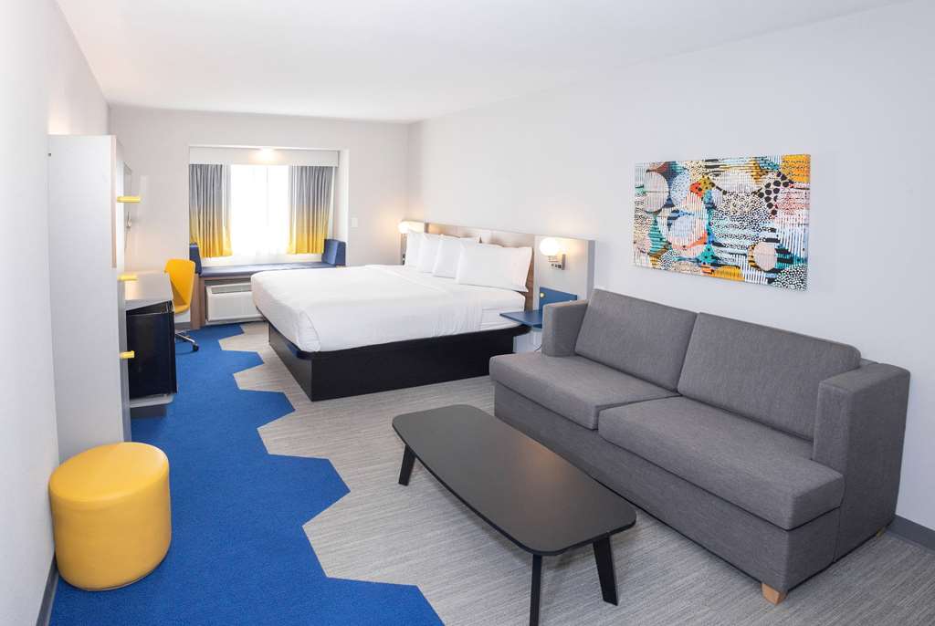 Microtel Inn & Suites by Wyndham Olean Allegany - photo 8