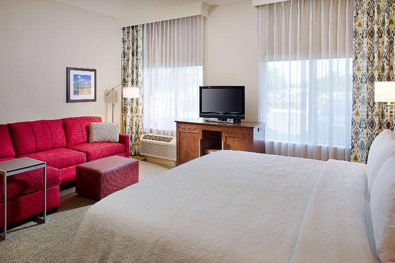 Hampton Inn & Suites Palmdale - photo 20