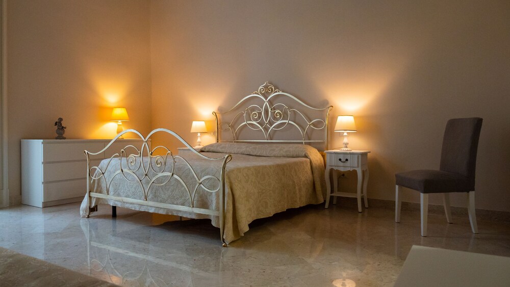 Antico Corso - carbon neutral hotel in Catania