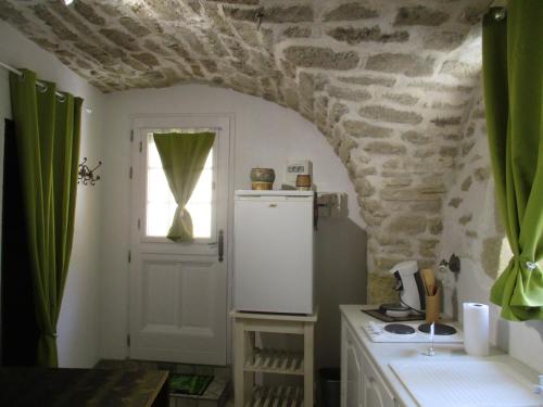 Location Studio Meuble 19m Proche de la Mer — hotel in Aubais