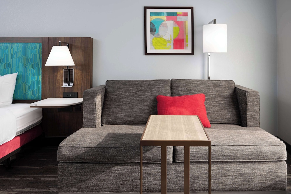 Hampton Inn & Suites Alpharetta Roswell - photo 25