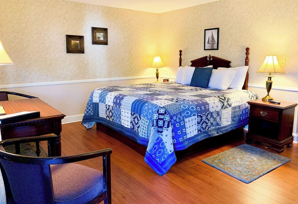 Cedar Crest Inn - photo 5