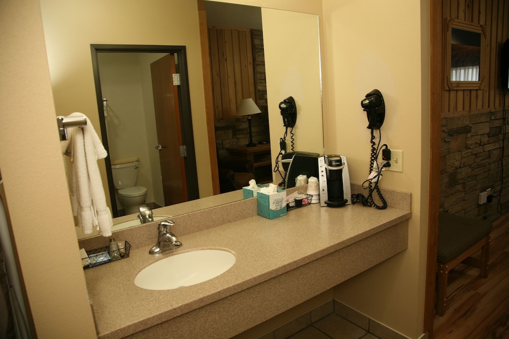 Corporate East Hotel - photo 22