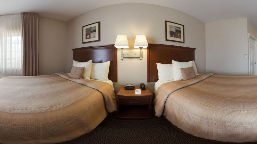 Candlewood Suites Baytown an IHG Hotel - photo 3