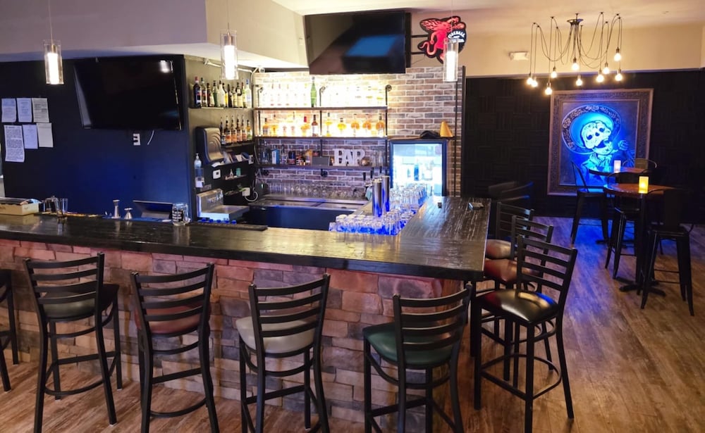 Brush inn and Suites - photo 24