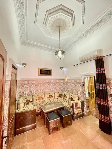 Sherifa House — 4-Star Luxury Hotel in Marrakesh, Morocco