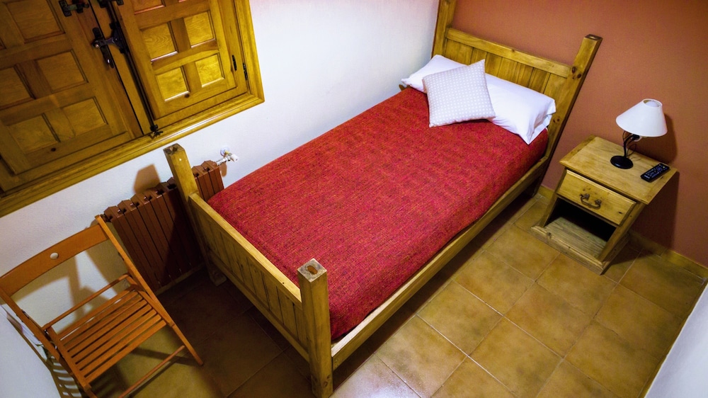 Hotel La Gerencia — Checa — photo 3