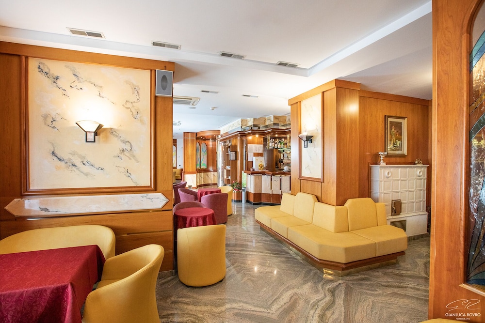 Hotel Posta — Ponte Arche — photo 4